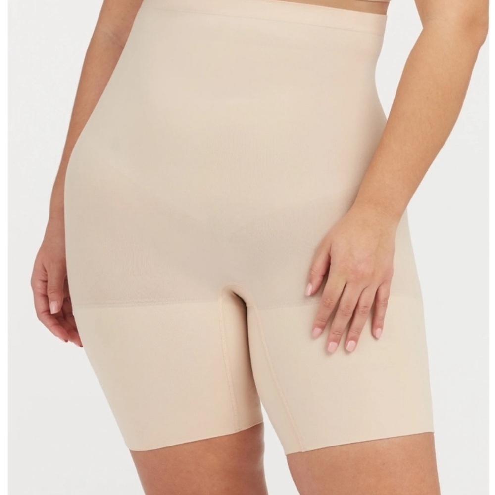 Spanx Women’s Shapewear Shorts size 3X
